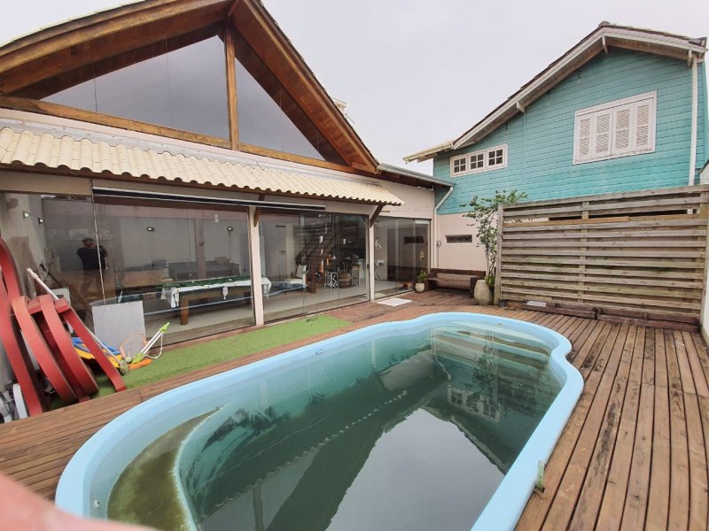 Casa à venda Novo Esteio com 360m² e 3 quartos por R$ 680.000 - 1715950648-inbound2536104748313578155.jpg
