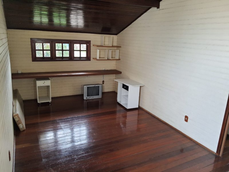 Casa à venda Novo Esteio com 360m² e 3 quartos por R$ 680.000 - 408750292-inbound2033550557982824332.jpg