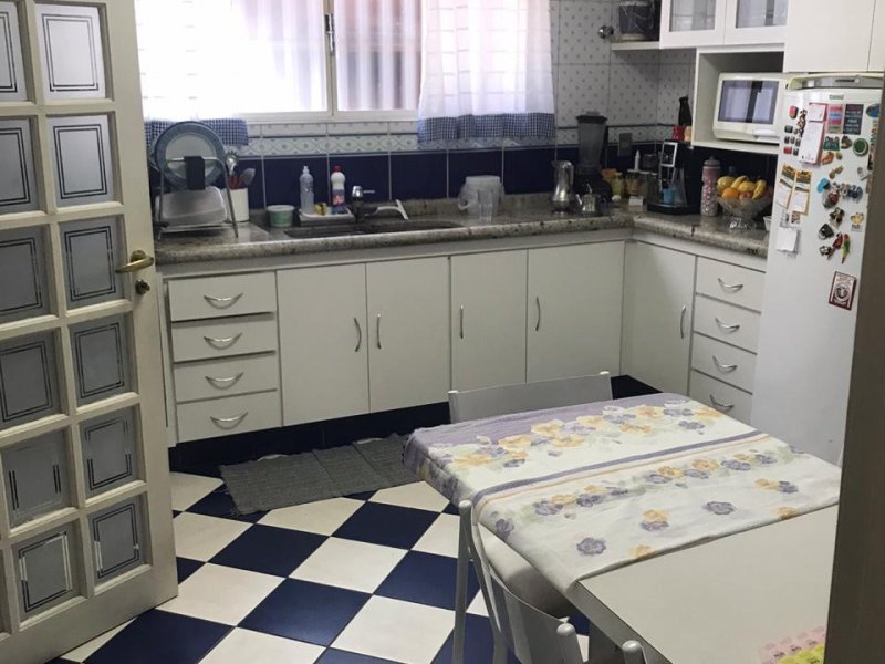 Casa à venda Mauá com 330m² e 3 quartos por R$ 1.200.000 - 1959770044-4ab2e097-bb91-4e9c-8b1b-8e0fd113cfb9.jpeg