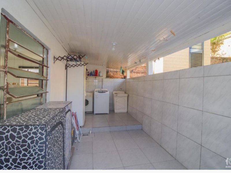 Casa à venda Canudos com 144m² e 3 quartos por R$ 360.000 - 1991175352-67c4bbdb-3f6d-4336-a961-4dcd8e4dd86a.jpeg