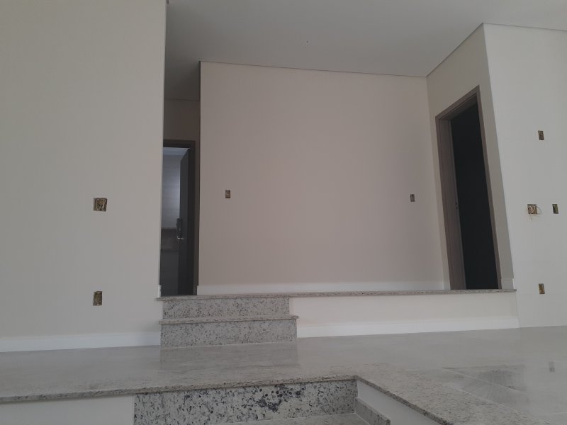Casa de condomínio à venda Santa Cruz com 218m² e 3 quartos por R$ 860.000 - 1963868366-20200915-125553.jpg