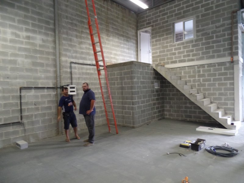Terreno à venda Pontal do Sul com 525m² e  quartos por R$ 440.000 - 54280182-sam-1142.JPG