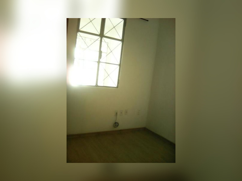 Casa à venda Bangu com 300m² e 2 quartos por R$ 300.000 - 9.jpg