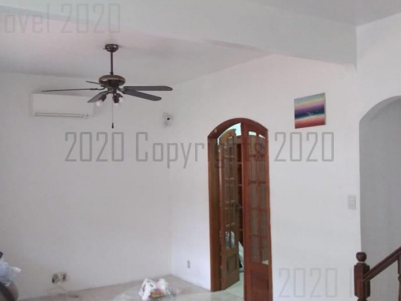 Casa à venda Cavaleiros com 230m² e 4 quartos por R$ 1.700.000 - 1954913404-3.jpg