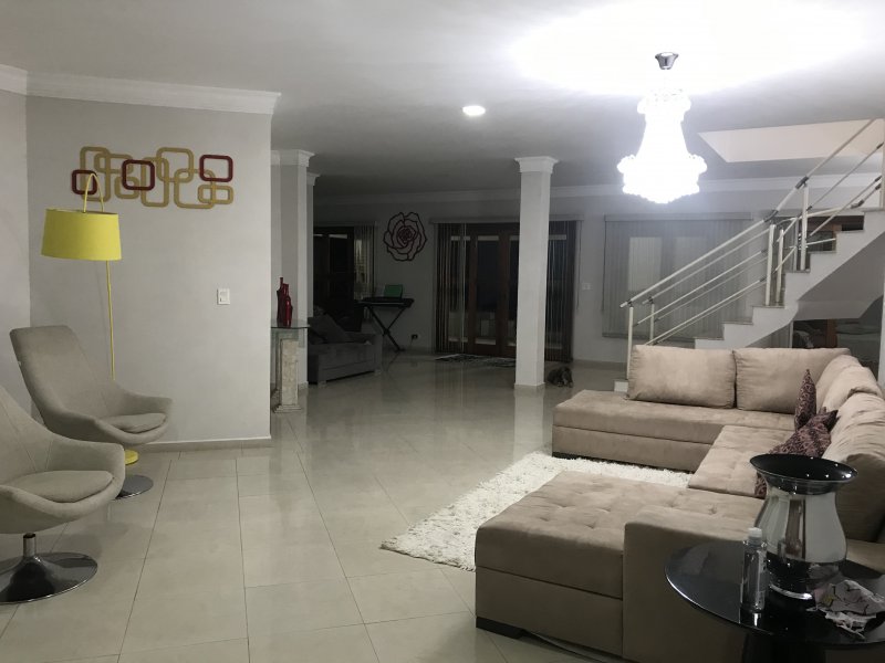 Casa de condomínio à venda nova higienopolis com 600m² e 4 quartos por R$ 1.600.000 - 1877367038-6be600d2-61d6-4817-a19f-8b668160eb19.jpeg