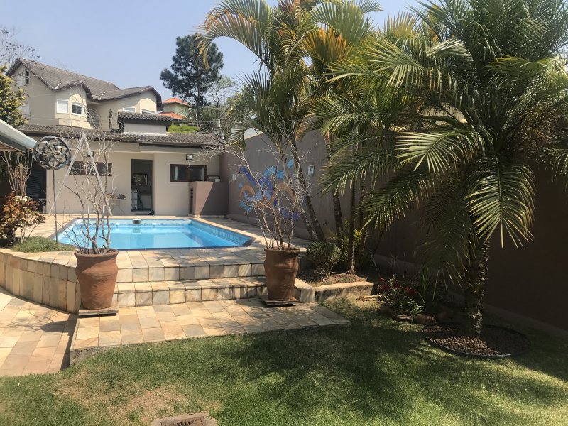 Casa de condomínio à venda nova higienopolis com 600m² e 4 quartos por R$ 1.600.000 - 2114091774-9457aa4d-fca9-4098-81d3-8008785c549b.jpeg