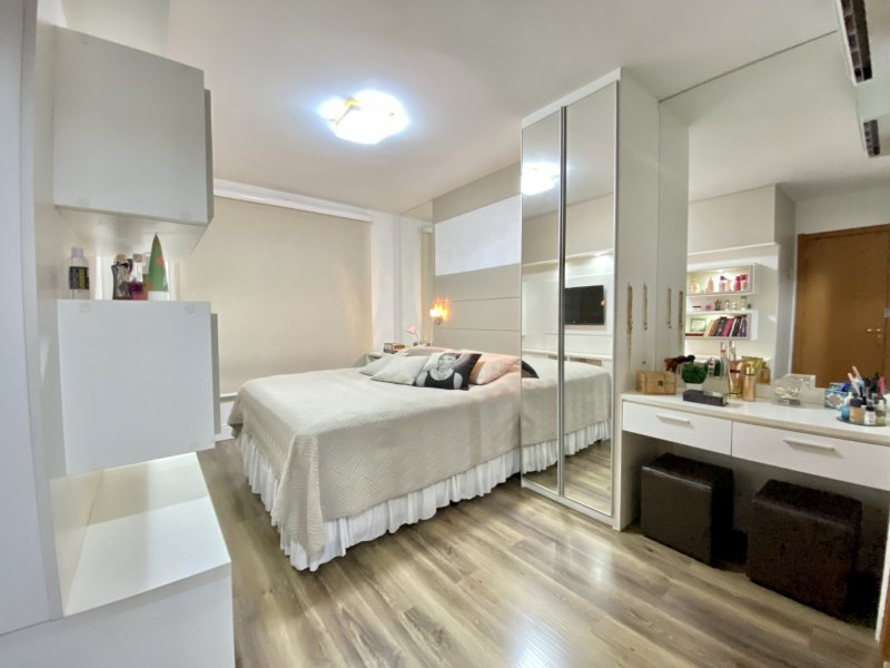 Apartamento à venda Cavalhada com 104m² e 3 quartos por R$ 890.000 - 352685122-a9ce8abd-b3af-480c-8524-deed7d13b1b1.jpeg