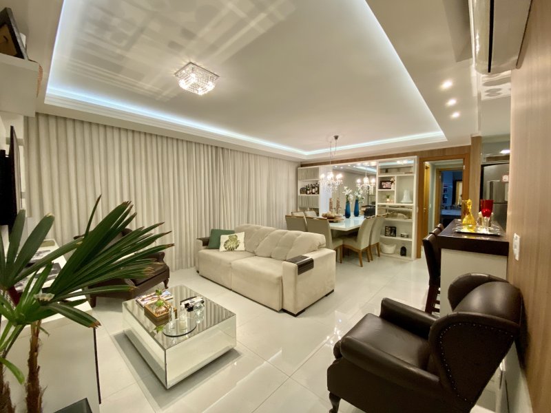 Apartamento à venda Cavalhada com 104m² e 3 quartos por R$ 890.000 - 999290305-2daf980d-d2a5-44af-bcef-f8d6ddcf69b9.jpeg