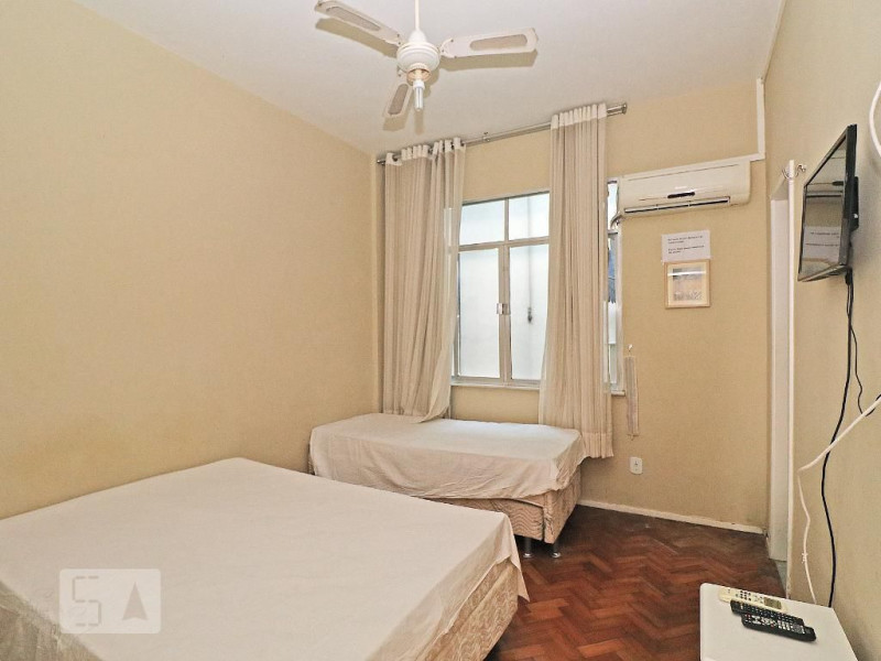 Apartamento à venda Copacabana com 83m² e 2 quartos por R$ 790.000 - suite-foto-1.jpg