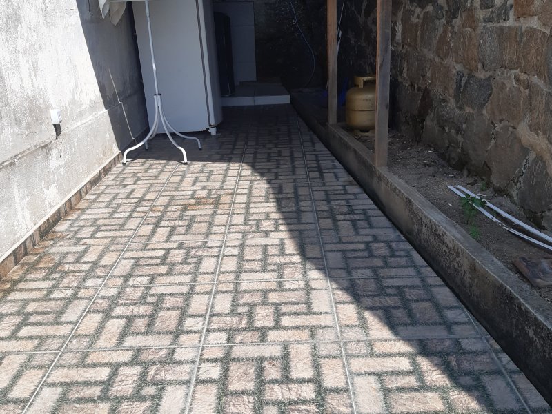 Casa à venda Quintino Bocaiúva com 60m² e 2 quartos por R$ 60.000 - 1697212343-area-servico.jpg