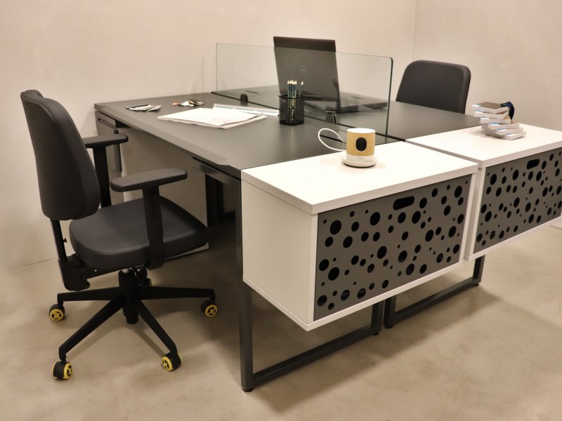 Comercial para alugar Protestantes com 16m² e  quartos por R$ 1.188 - 434625282-sala-priv2.JPG