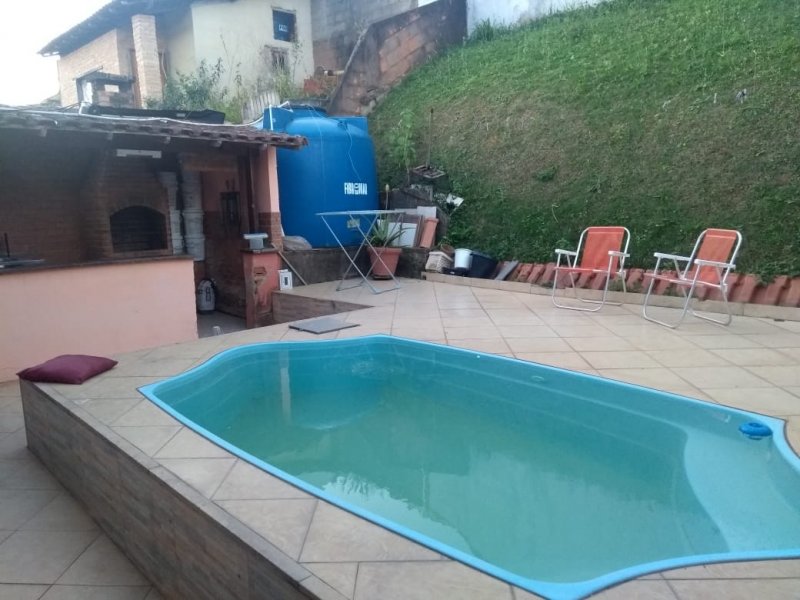 Casa de condomínio à venda Horto com 200m² e 2 quartos por R$ 295.000 - 2123282431-whatsapp-image-2020-09-22-at-12.jpeg