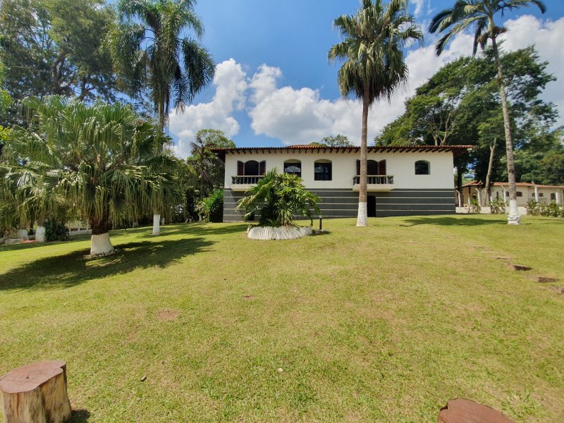 Chácara à venda Gabriel Piza com 1400m² e 6 quartos por R$ 2.990.000 - 1892938705-inbound4205995624269568629.jpg
