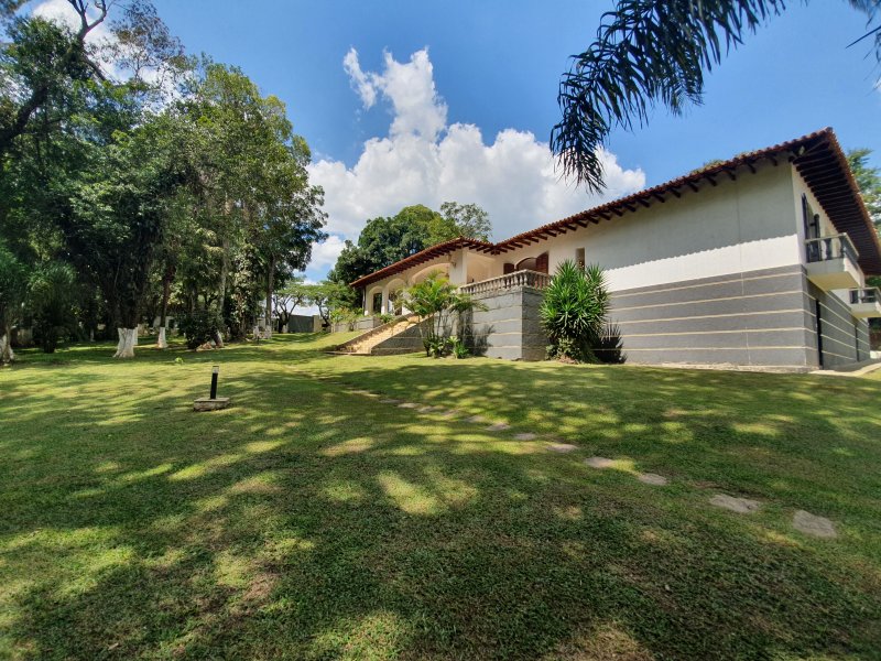 Chácara à venda Gabriel Piza com 1400m² e 6 quartos por R$ 2.990.000 - 516694186-inbound3711365385344328597.jpg
