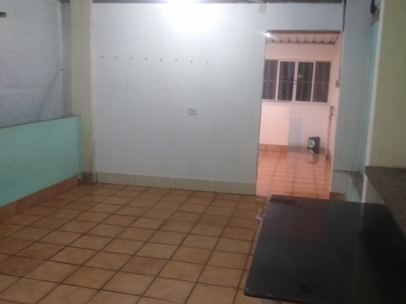 Casa para alugar Jardim Vila Galvão com 172m² e 2 quartos por R$ 1.950 - 1325610053-img-20200905-185503483.jpg