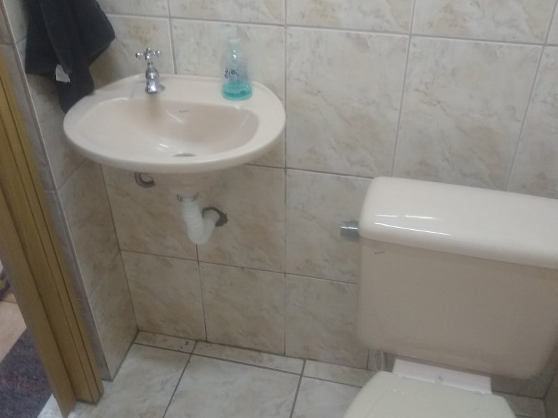 Casa para alugar Jardim Vila Galvão com 172m² e 2 quartos por R$ 1.950 - 1863082785-img-20200905-182632191.jpg