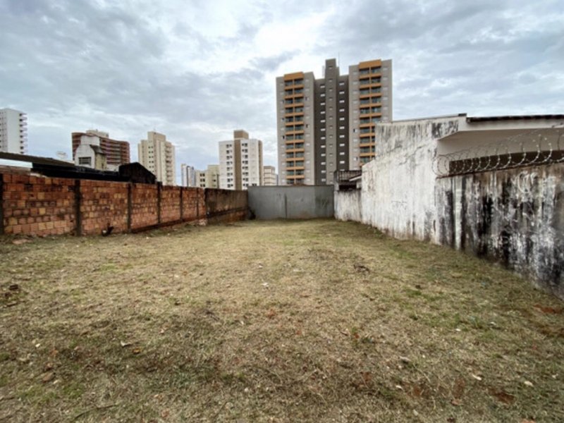 Terreno à venda Jardim Panorama com 260m² e  quartos por R$ 259.000 - 1699061391-img-1008.jpg