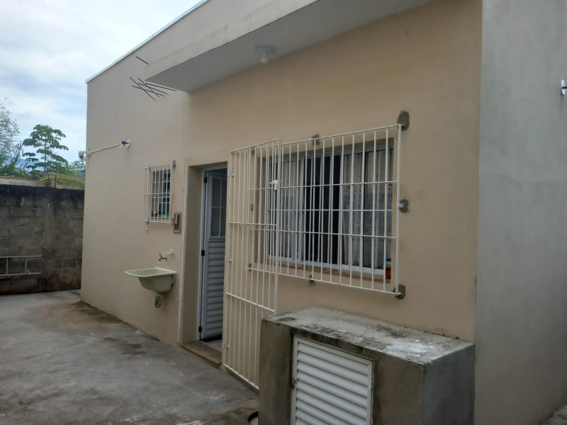 Casa à venda Jardim Porto Novo com 400m² e 2 quartos por R$ 450.000 - 1941047703-img-20230201-wa0017.jpg