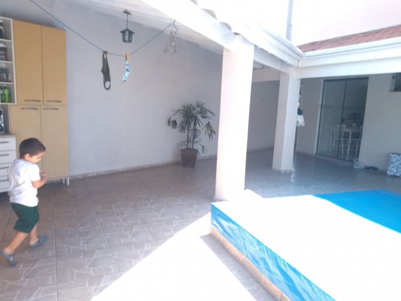 imóvel com 267m² - Centro - Tremembe