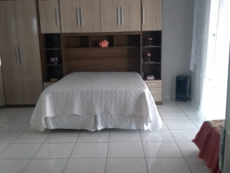 imóvel com 267m² - Centro - Tremembe