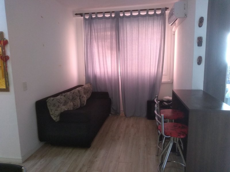Apartamento à venda Cristal com 45m² e 2 quartos por R$ 280.000 - 1364531340-img-20201005-153323776.jpg
