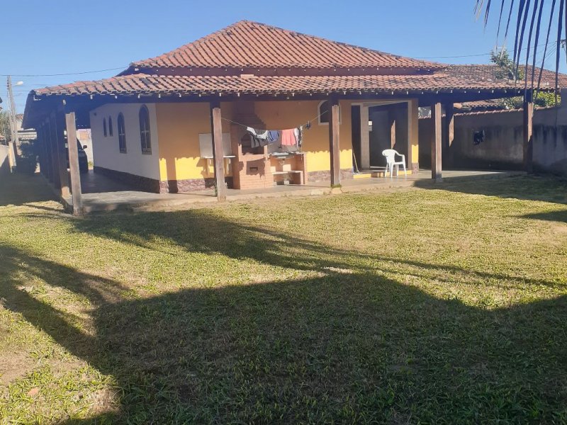 Casa de condomínio à venda Unamar com 300m² e 3 quartos por R$ 420.000 - 1097484305-315e317d-aaed-4632-a8ae-f2cff1bb3459.jpg