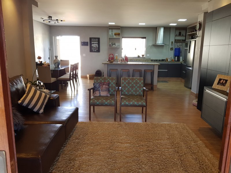 imóvel com 200m² - Alvorada - Araçoiaba da serra