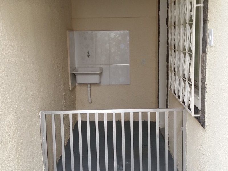 Casa à venda Realengo com 220m² e 3 quartos por R$ 180.000 - 1564428576-10.jpg
