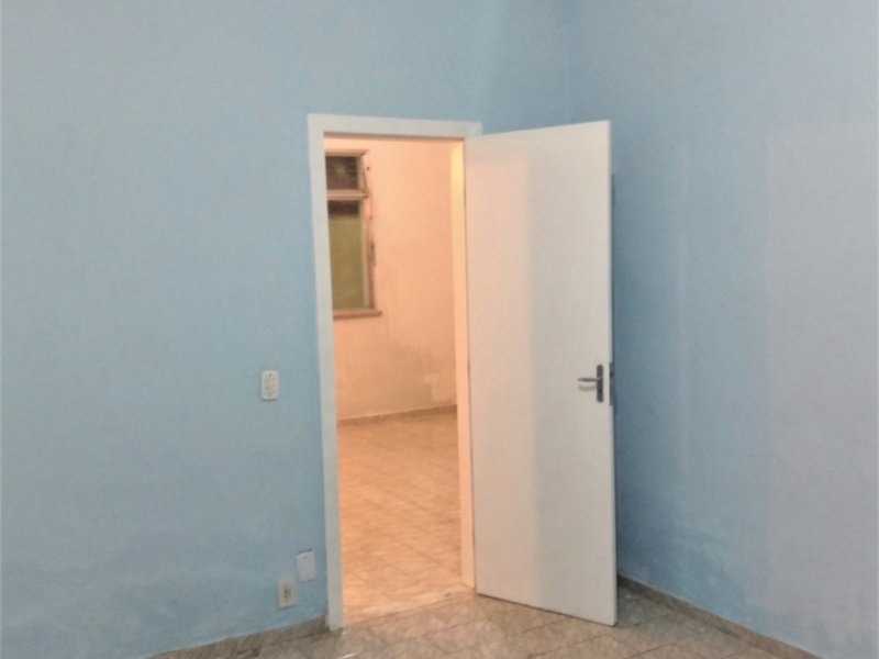 Casa à venda Realengo com 220m² e 3 quartos por R$ 180.000 - 350655422-quarto-2.jpg