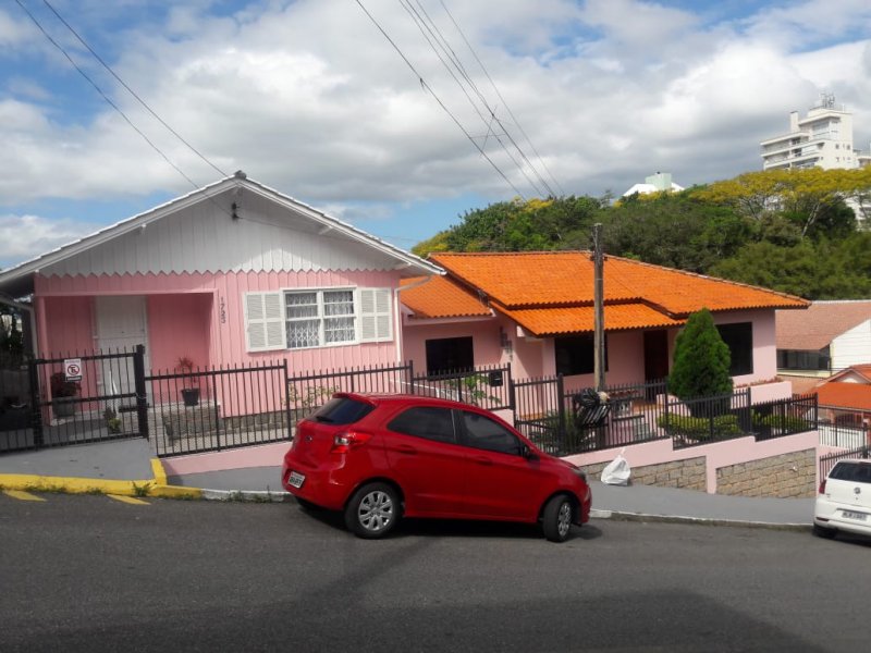 imóvel com 450m² - Coloninha - Florianópolis