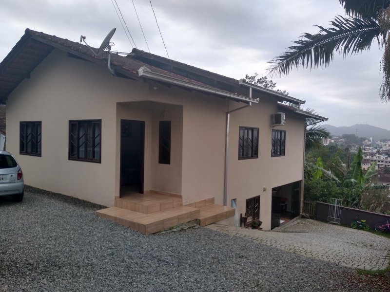 imóvel com 96m² - Bom Retiro - Joinville