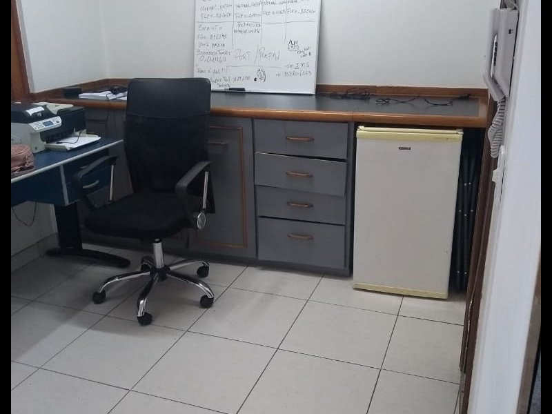 Comercial à venda Centro com 40m² e  quartos por R$ 210.000 - 1965858774-img-20200921-wa0039.jpg