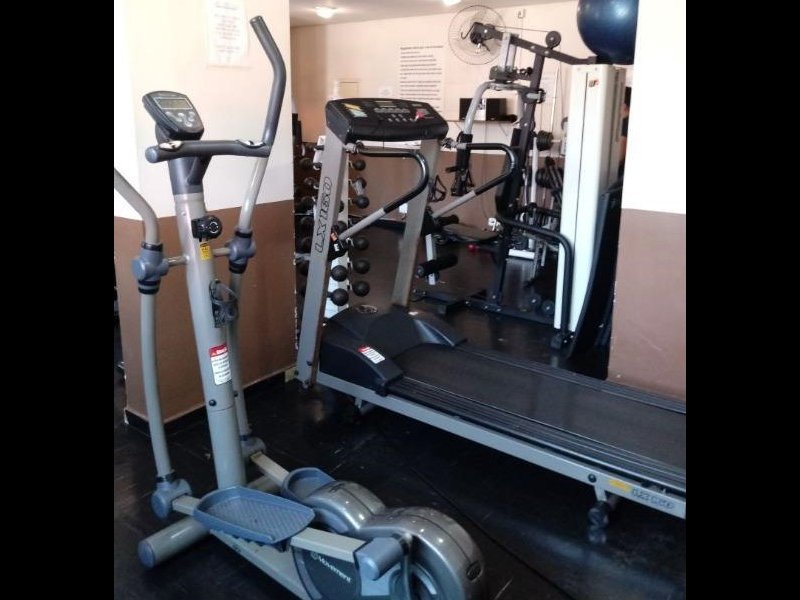 Apartamento à venda Vila Carmosina com 47m² e 2 quartos por R$ 220.000 - 1027592757-academia.jpg