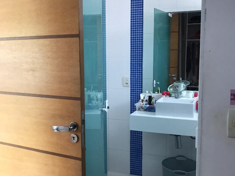 Casa de condomínio à venda Recreio dos Bandeirantes com 629m² e 6 quartos por R$ 2.990.000 - 1708472152-banheiro-yn.jpeg