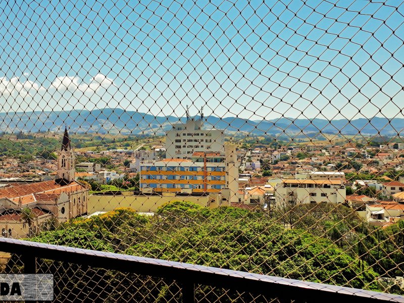 Apartamento à venda Centro com 310m² e 4 quartos por R$ 1.500.000 - 203917883-sacada-8.jpg