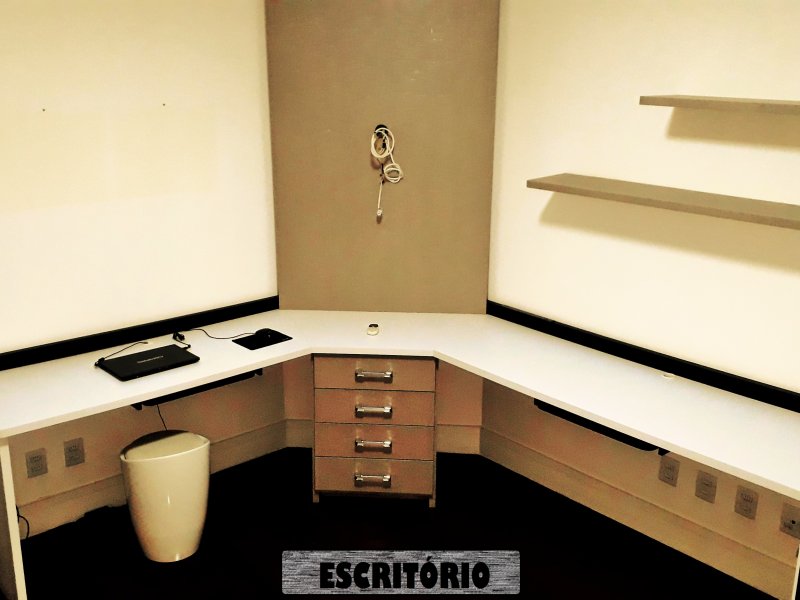 Apartamento à venda Centro com 310m² e 4 quartos por R$ 1.500.000 - 241945951-escritorio-1.jpg