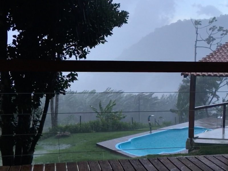 imóvel com 200m² - Campos Eliseos - Casimiro de Abreu
