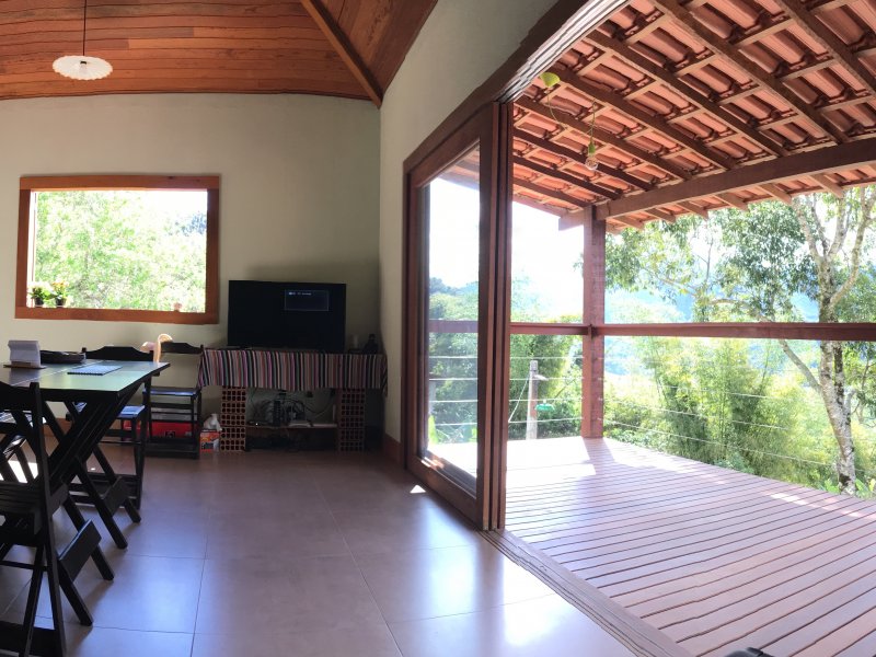 imóvel com 200m² - Campos Eliseos - Casimiro de Abreu