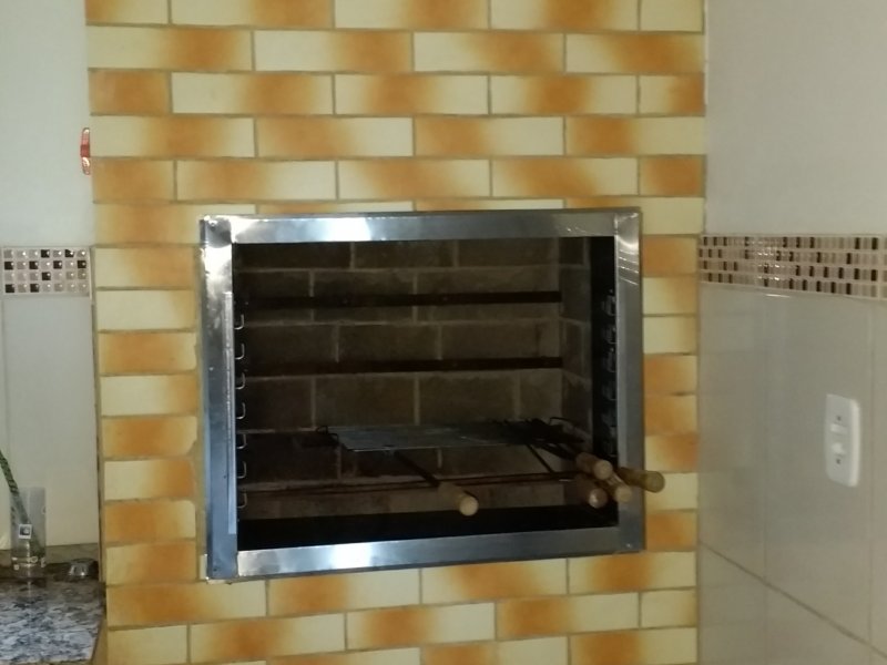 Casa à venda Centro com 137m² e 4 quartos por R$ 350.000 - 987090184-32aa0481-da09-46f9-89ca-05d2ce85a1d5.jpeg