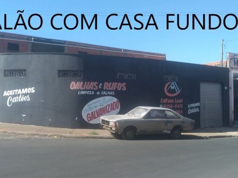Comercial à venda Cidade Aracy com 190m² e  quartos por R$ 220.000 - 506310202-salao-com-casa-fundo.jpg