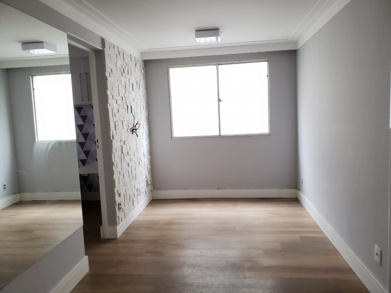 Apartamento à venda Super Quadra Morumbi com 60m² e 3 quartos por R$ 230.000 - 1516690807-507cc0ec-d79d-466f-9a71-8c2c37267b3b.jpeg