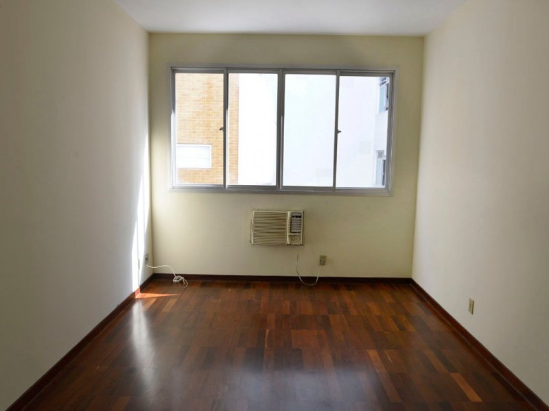 imóvel com 61m² - Boqueirão - Santos