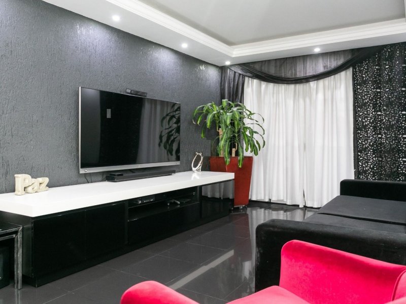 imóvel com 78m² - Mercês - Curitiba