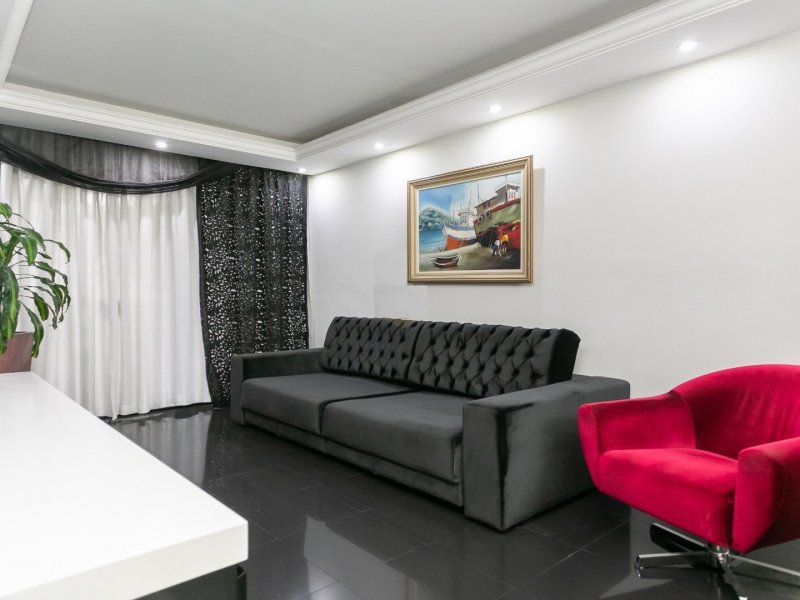 imóvel com 78m² - Mercês - Curitiba