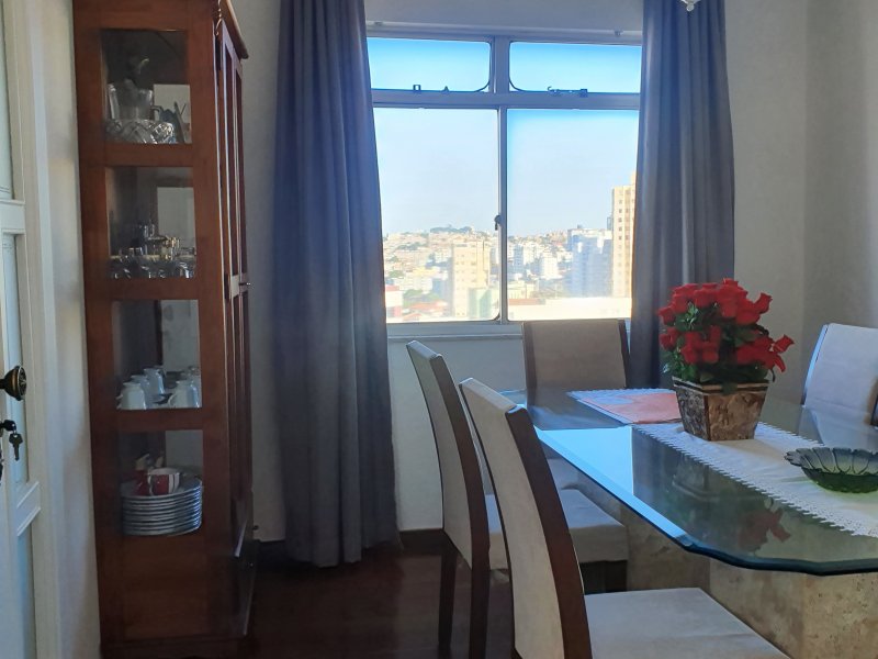 imóvel com 250m² - Floresta - Belo Horizonte