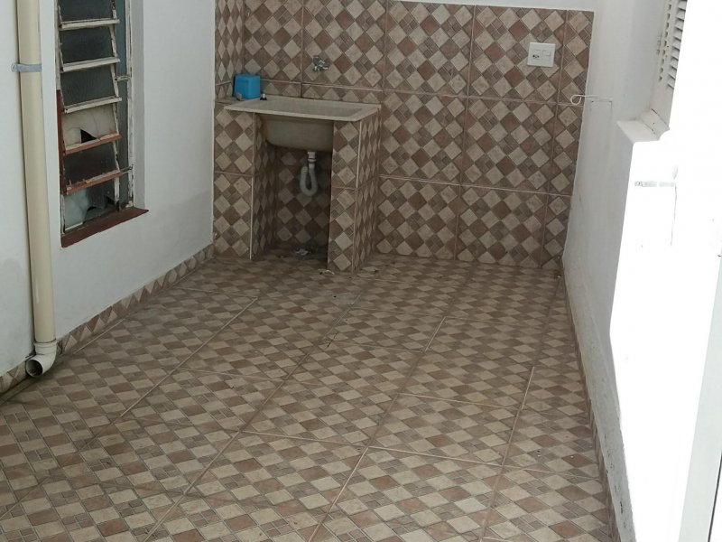 Casa à venda Lapa com 118m² e 3 quartos por R$ 850.000 - 1180885491-fundos-area-externa1.jpg