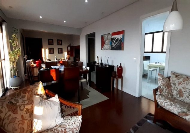imóvel com 170m²