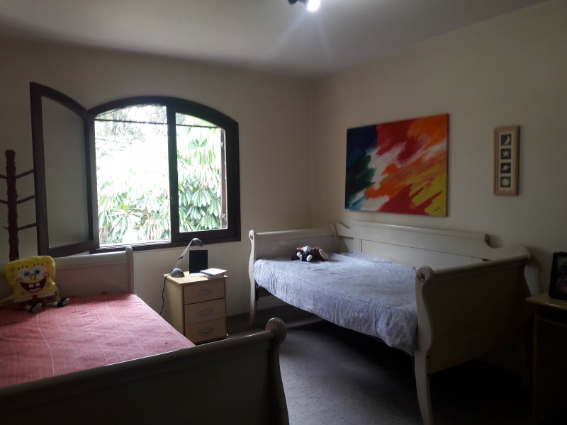 Casa à venda Interlagos com 1000m² e 5 quartos por R$ 2.200.000 - 2072595274-quarto.jpg
