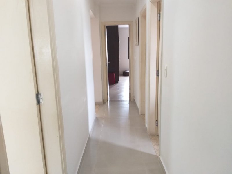 Apartamento à venda Ponta da Praia com 165m² e 3 quartos por R$ 780.000 - 1736885592-whatsapp-image-2019-04-01-at-13.jpeg