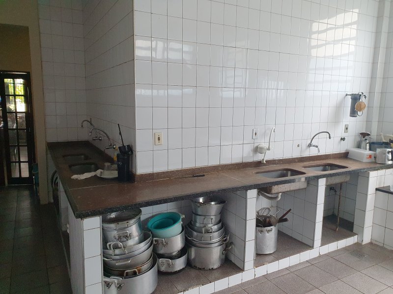 Comercial à venda São Cristóvão com 350m² e  quartos por R$ 99.000 - 189008827-20200704-112017.jpg